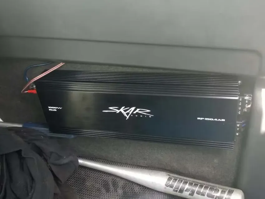 RP150.4AB 1,000 Watt Class A/B 4Channel Car Amplifier Skar Audio