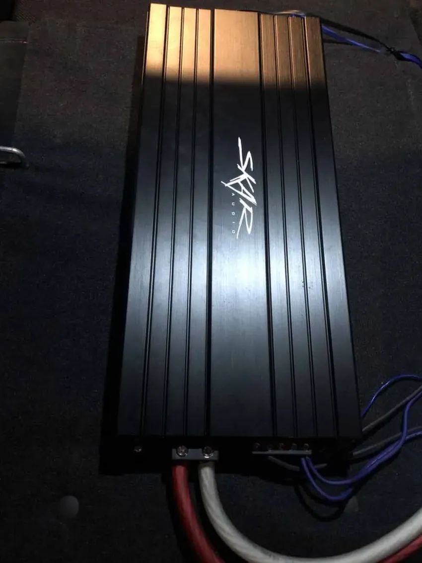 SKv22500.1D 2,500 Watt Class D Monoblock Car Amplifier Skar Audio