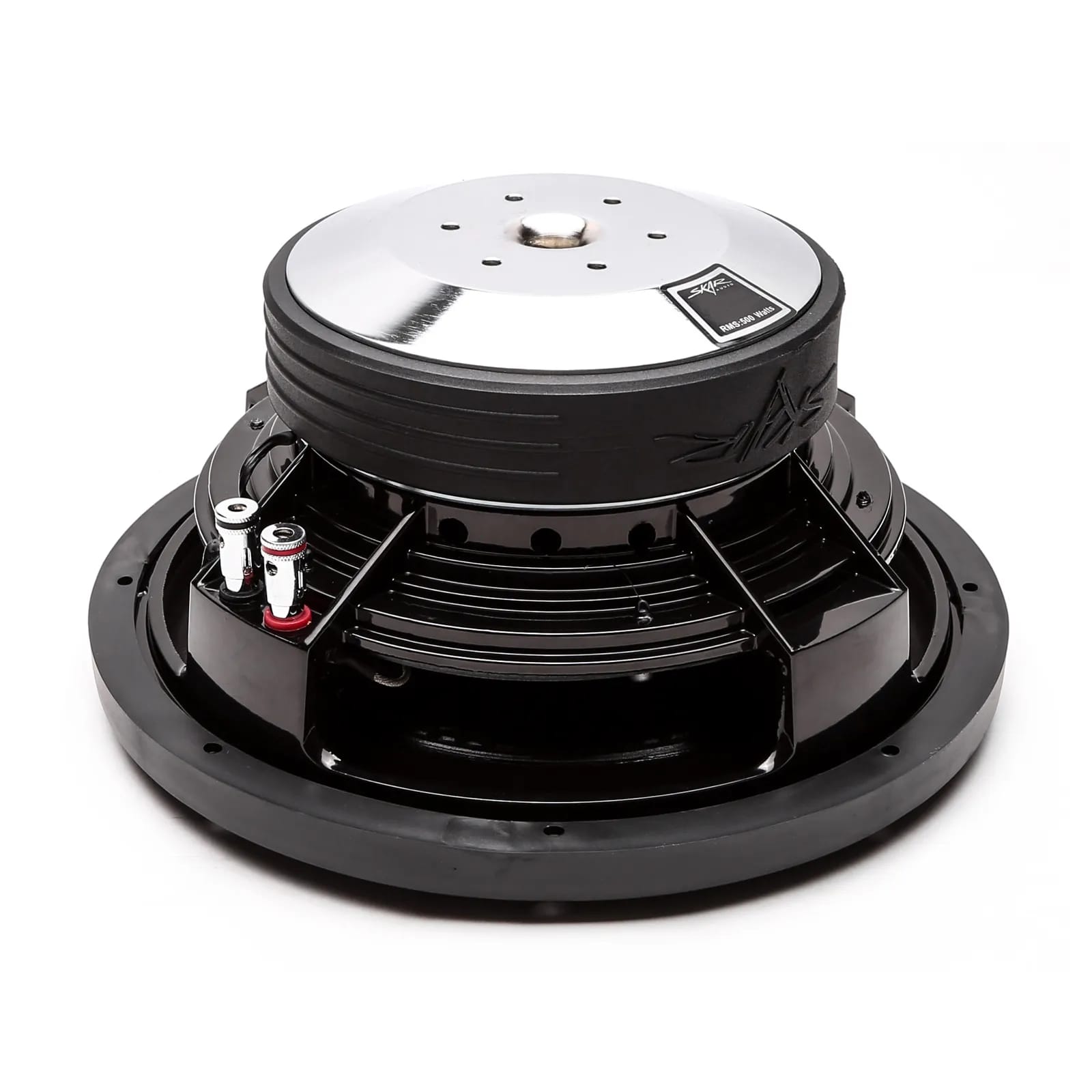 Shallow-Mount Subwoofers for a Large Bass in a Small Car