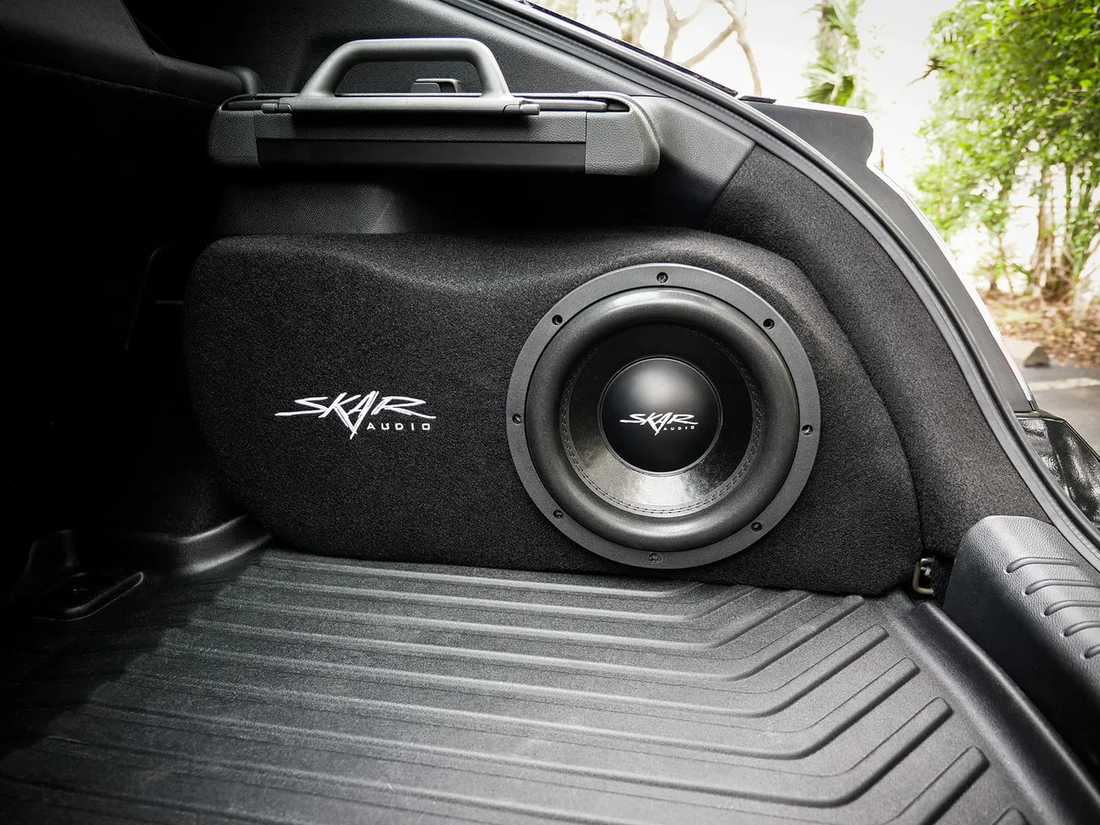 Skar Audio VS-1X10HONCIV-2017-2021-HB enclosure installation example — view 2