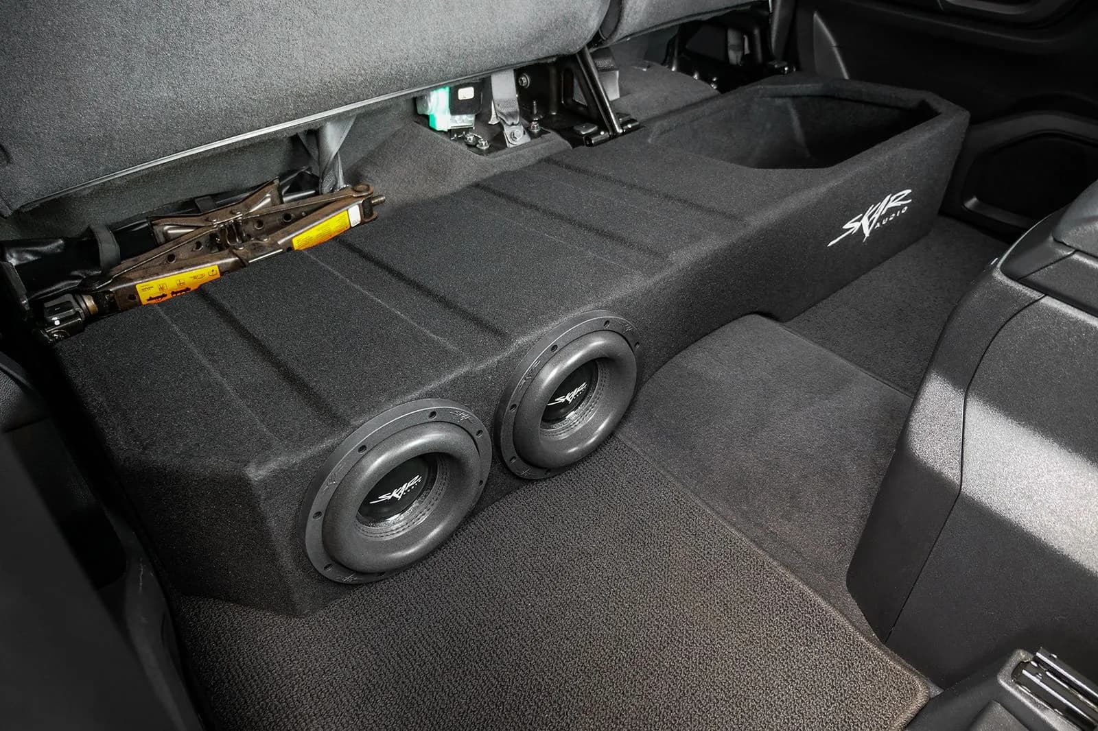 Skar Audio L-EVL-VS-2X8NISTTN-2004-2015-CREWCAB-V enclosure installation example — view 4