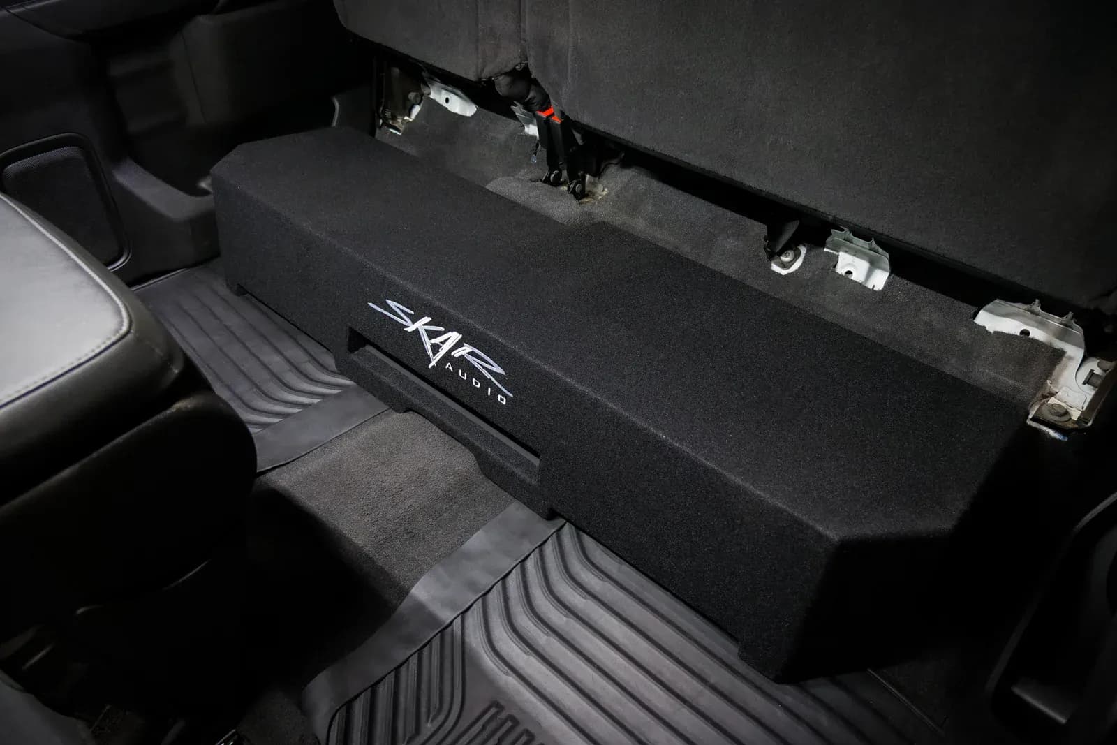 Skar Audio L-VD-VS-2X12GM-2019-UP-CREWCAB-V enclosure installation example — view 3